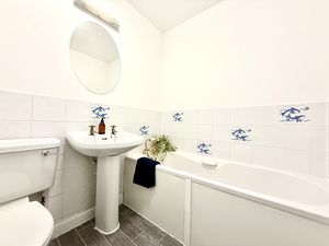 Family Bathroom- click for photo gallery
